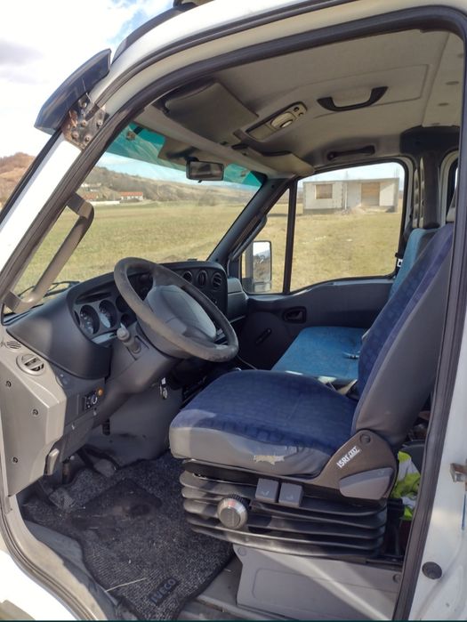 Vând schimb Iveco daily 60C17 autoplatforma platforma masini utilaje t
