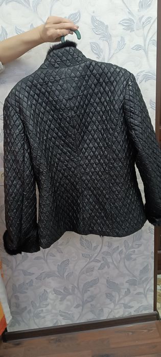 Демисезонная женская куртка