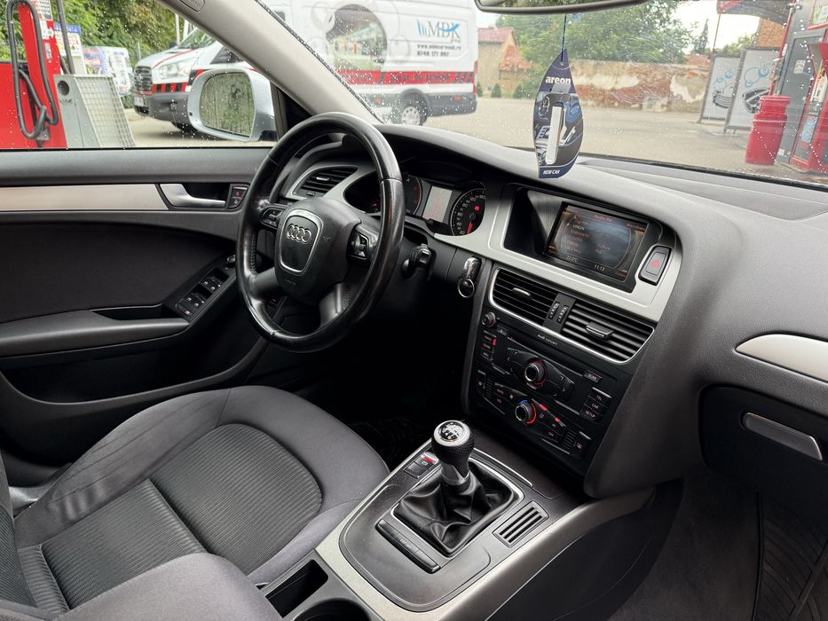 Audi a4 b8 2.0tdi caga 143cp km real !