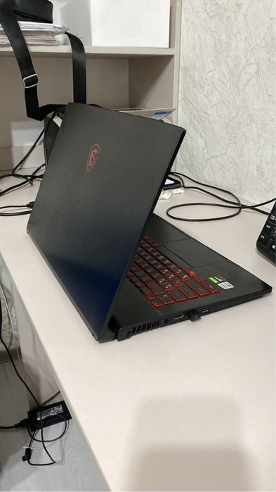 Продам ноутбук msi GF75 thin 10SC