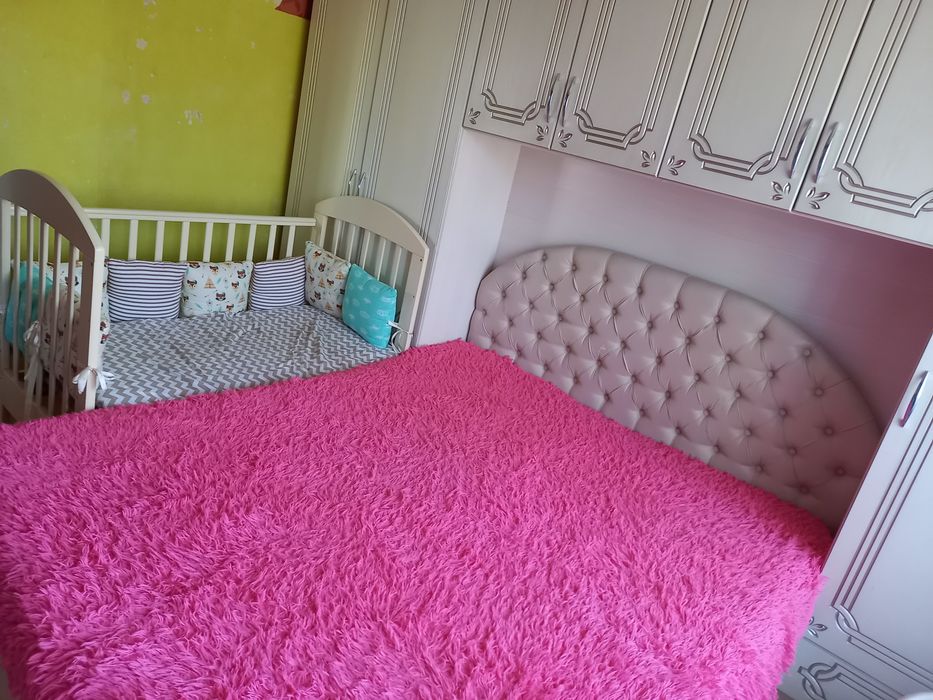 Спальный гарнитур