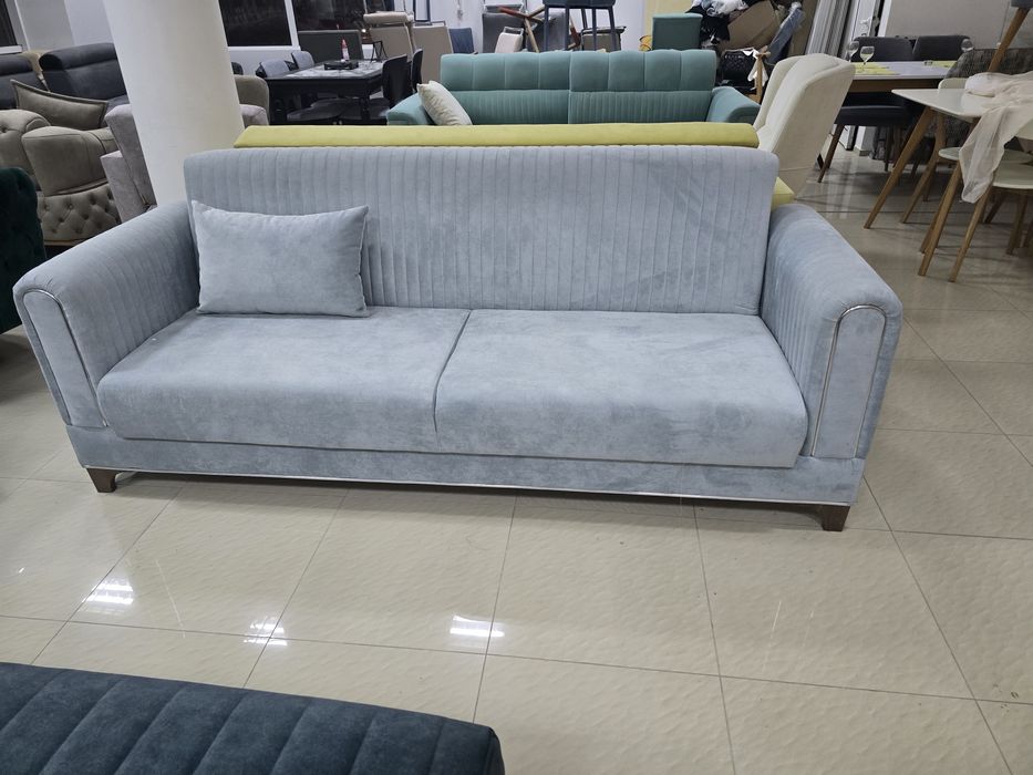 Разтегателен диван 220см