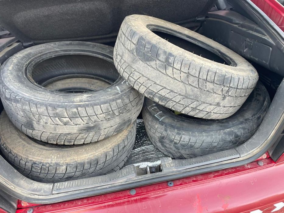 Продам резину липучку