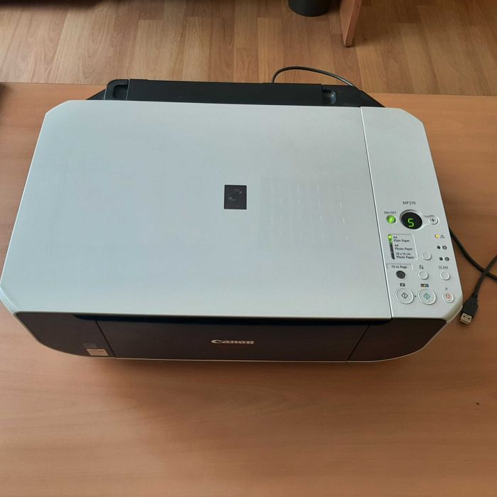 Многофункционално устройство Canon pixma mp210
