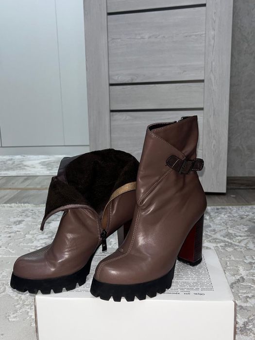 Продам ботильоны