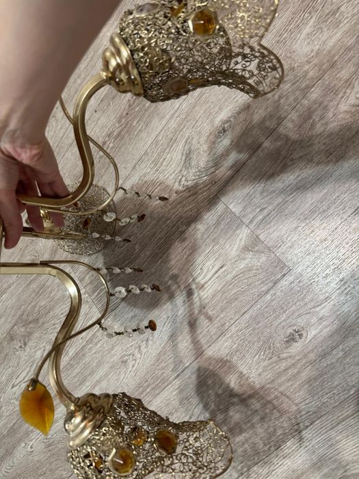 Продам люстру. Помогу с установной сразу