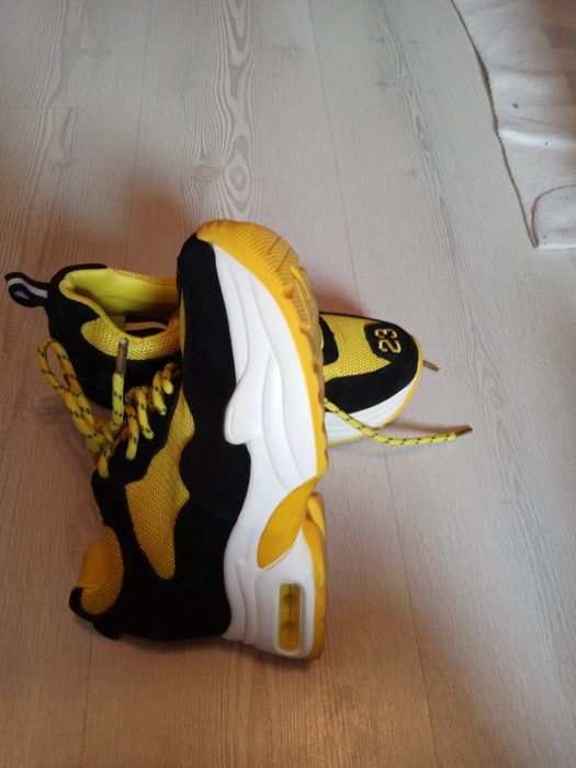 Дамски маратонки