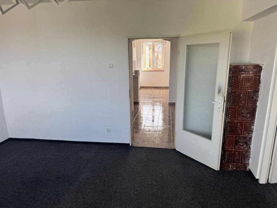 Proprietar vand apartament 3 camere
