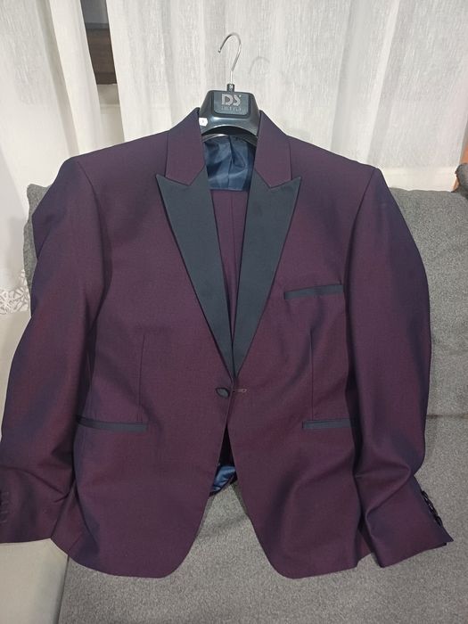 Vind costum barbatesc