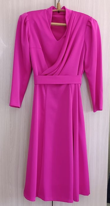 Продам женское  платье