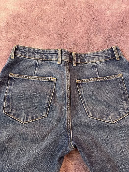 Дамски дънки на Zara - нови