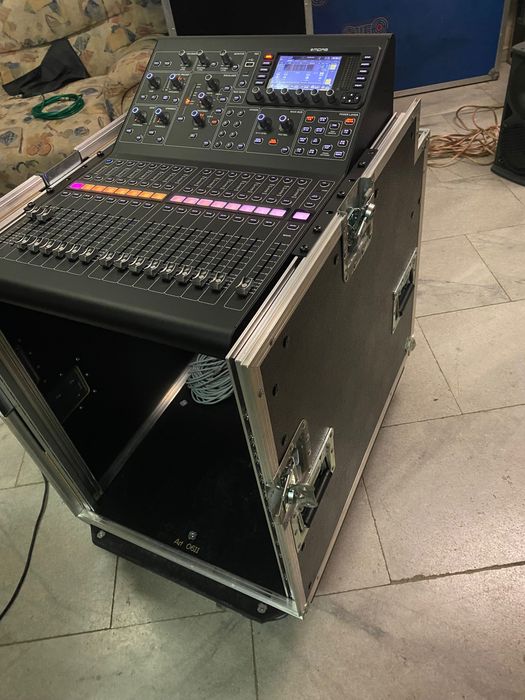 Midas m32r с къстъм кейс за него