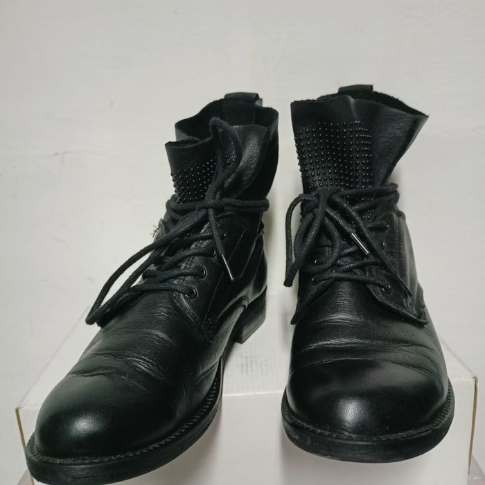 Ghete Kazar din piele capră*marimea 37* design Edgy