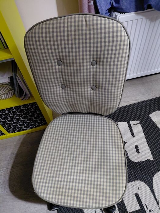 Scaun birou cu huse detasabile
