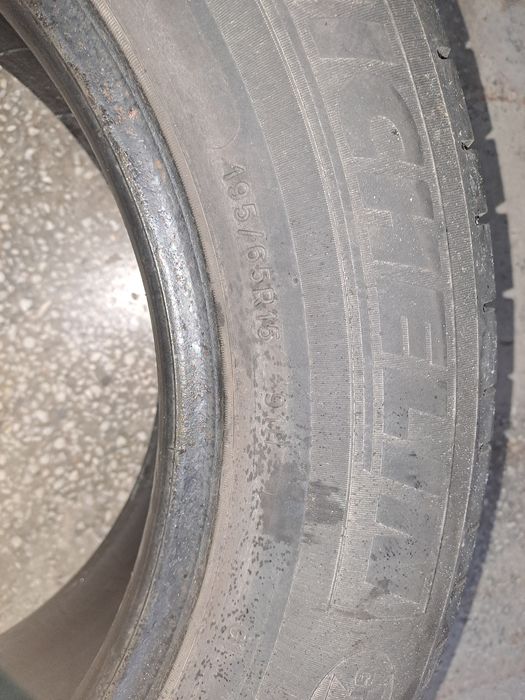 Vând set 4 anvelope vară Michelin 195/65/R15