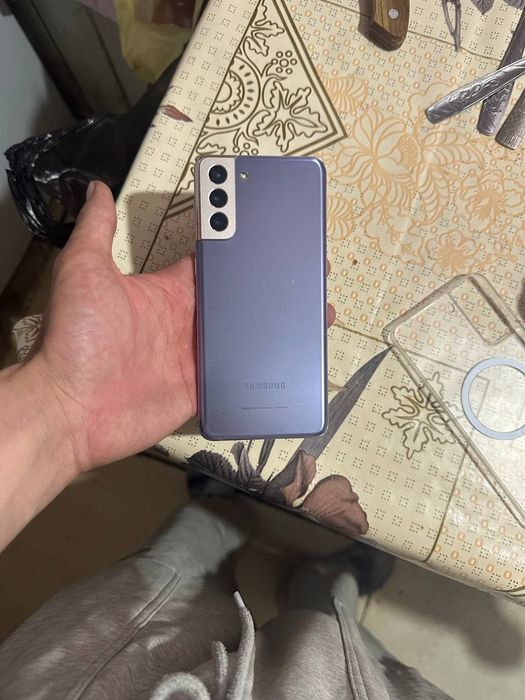 Samsung galaxy s21 plus