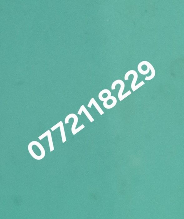 Telefon lg cu display rotativ