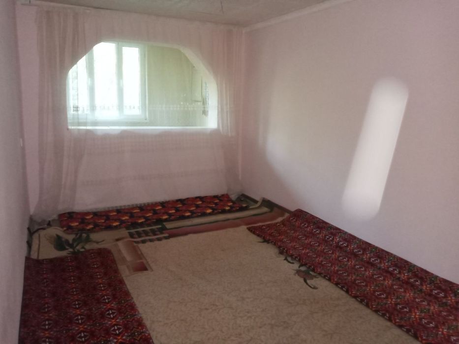 Продажа кв Городе Чирчике Турон 4  микрорайон  Трёх комнатная кв 71.61