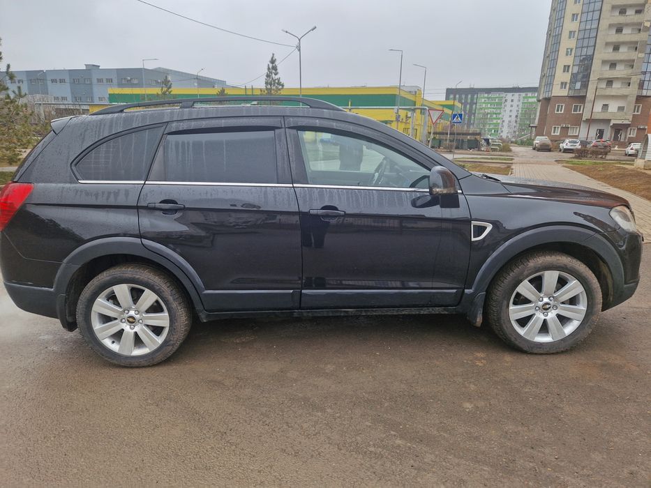 Продам машину Chevrolet Captiva