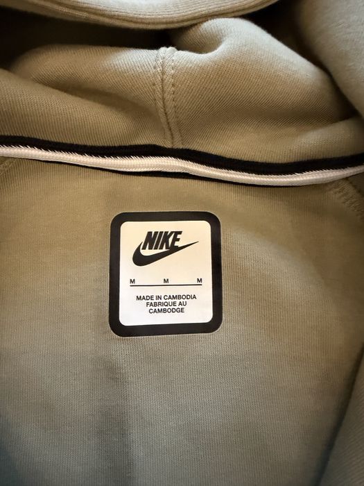 Nike  tech дамско зелен цвят