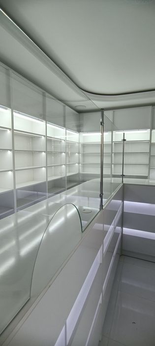 Мебель на заказ для аптек