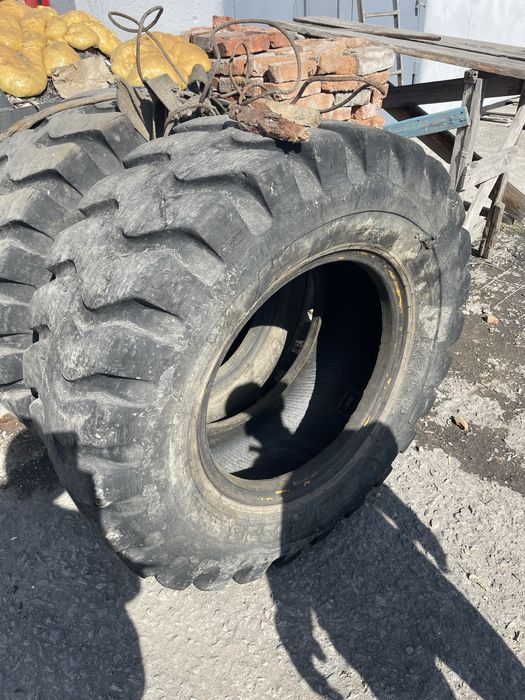 Продам два баллона на погрузчик