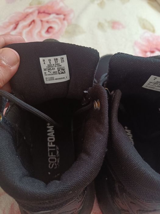 Puma sport mid-high X-Ray Speed negru 37 ,(23 cm) 
Pantofi sport mid-h