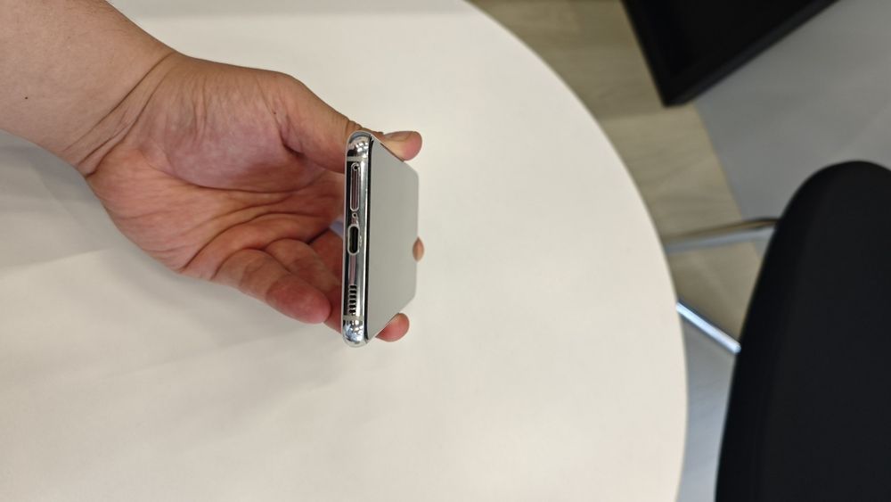 S21 256 gb sotiladi xolati ideal