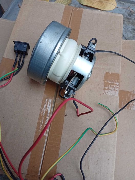Продам Мотор от Пылесоса