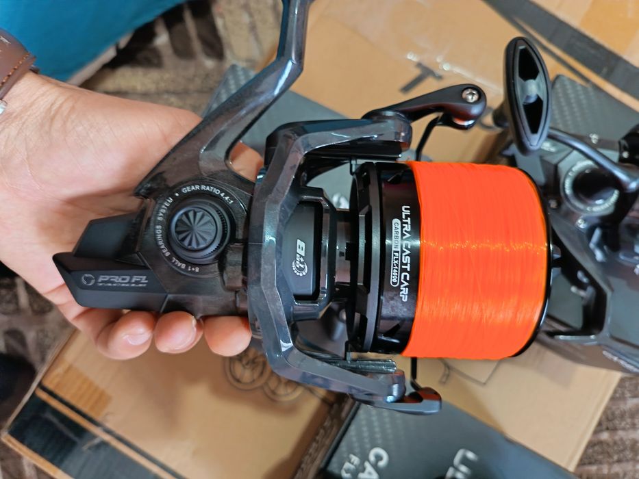 Set 3 mulinete pro fl ultra cast carbon echipate cu fir 0.30 bara cu d