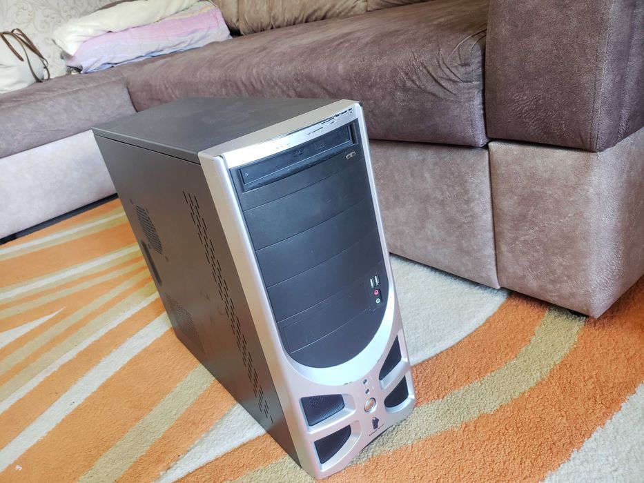 Не комплектный системный блок s775