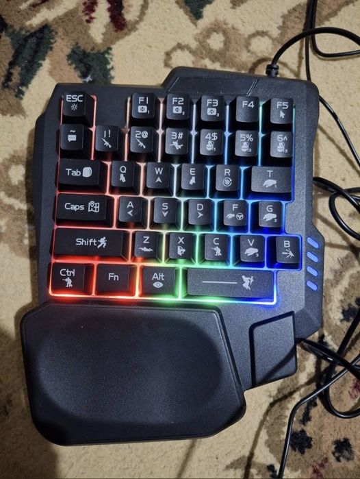 Игравой клавитура для телефон