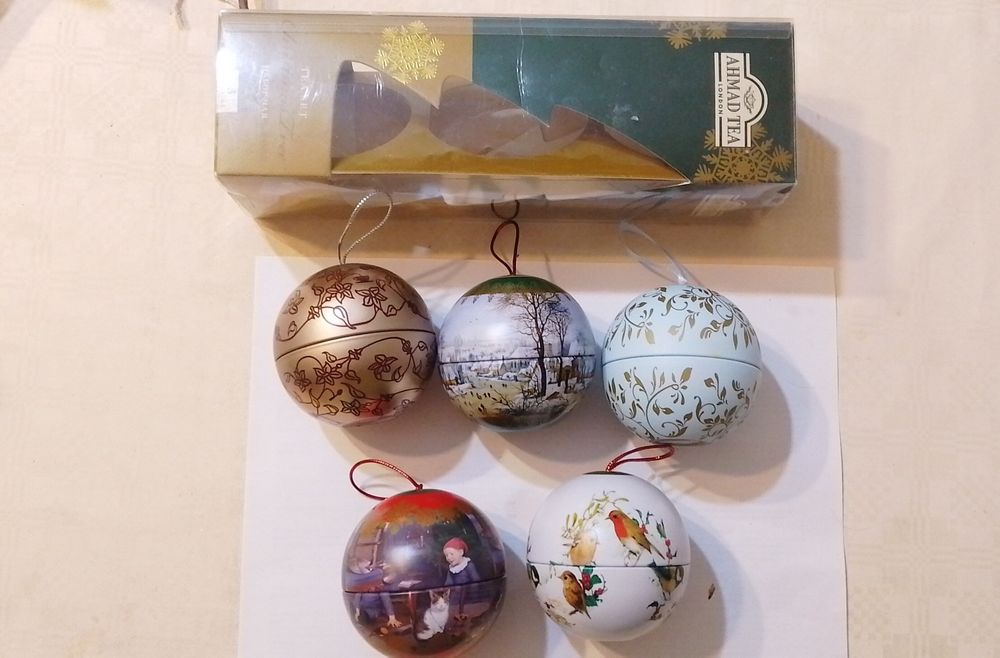 Игрушки новогодние