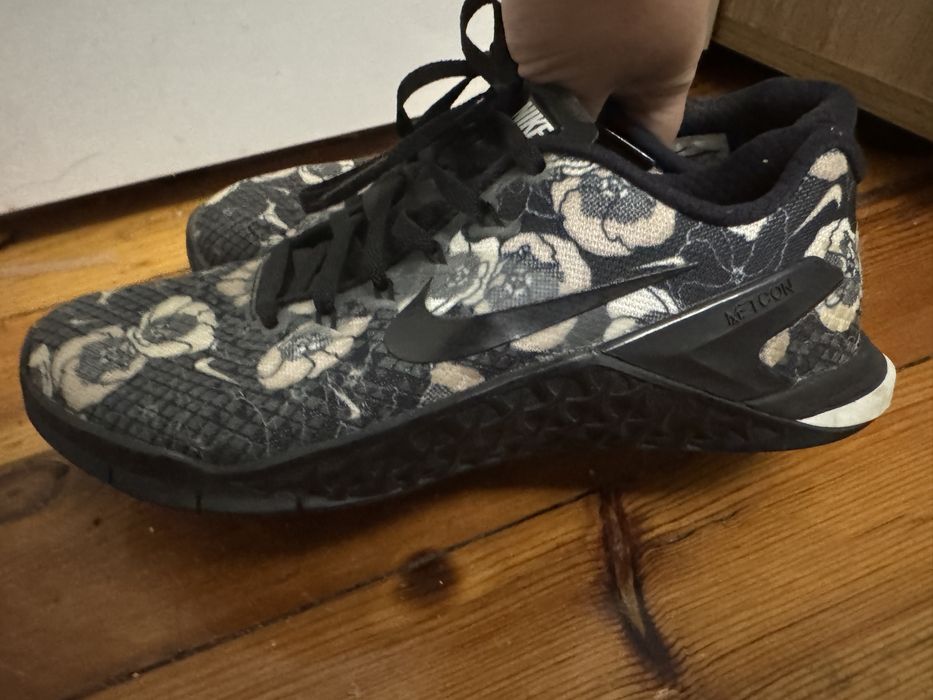 Дамски маратонки Nike Metcon 4 XD 36.5