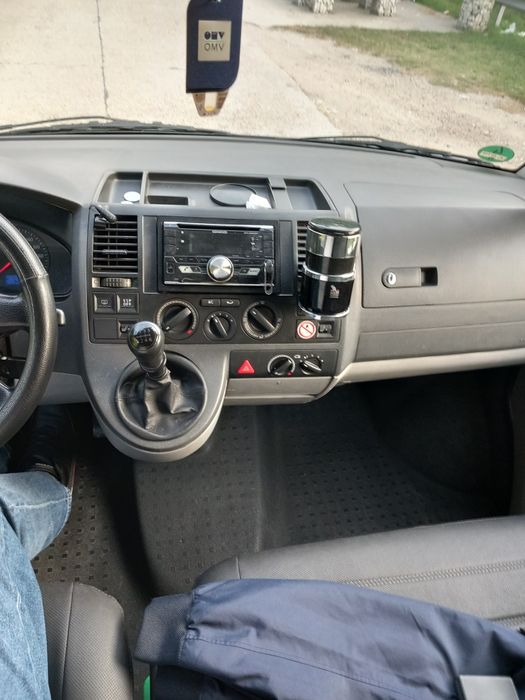 VOLKSWAGEN Caravelle 2010 — imagine 5