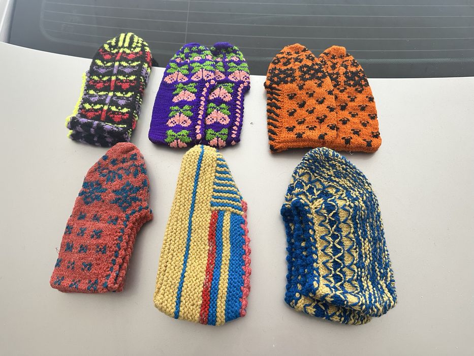 Мъжки и дамски вълнени терлици по 10 лв/бр