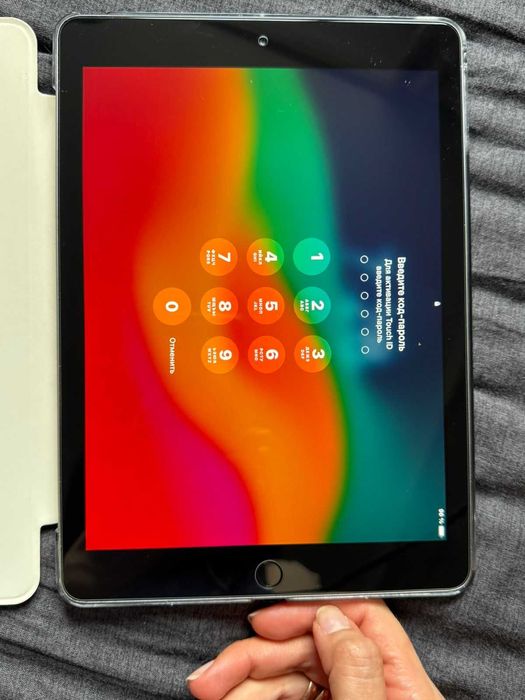 Apple Ipad 6 128gb акб94 процентов