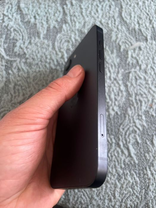 Айфон iPhone 16e