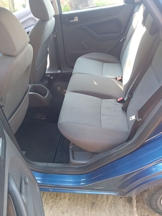 Ford Focus 1.6 benzina