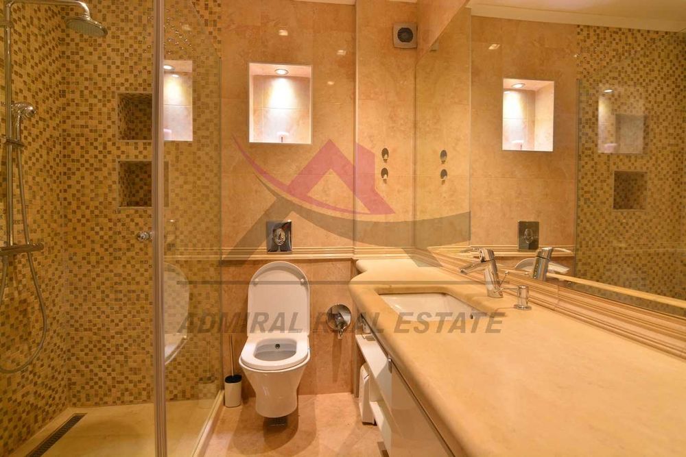 Дава се под наем Двустаен апартамент в Варна, Център - 85 кв.м за 1500 € - Снимка #9