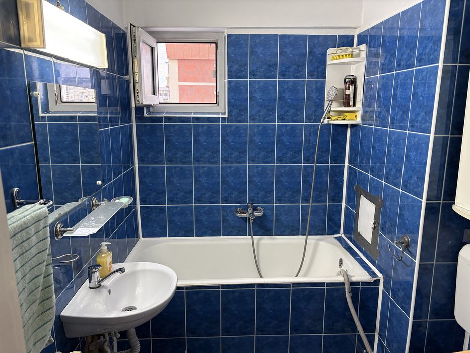 Apartament 4 camere 90 mp,Brașov bdul Victoriei, Centrul Civic