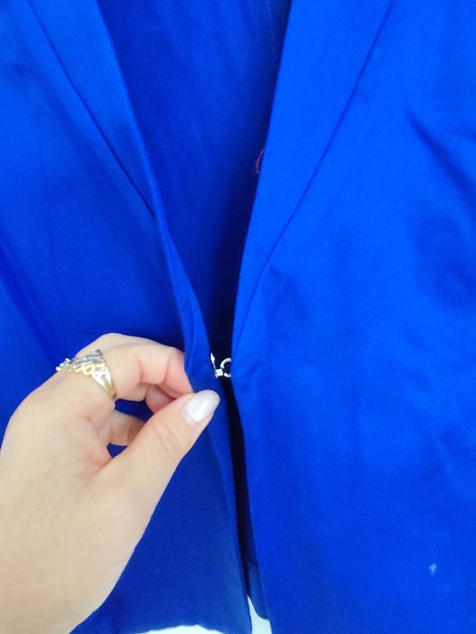Malina, Blazer sacou nou