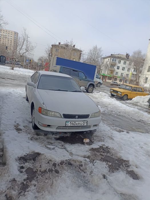 Машина Toyota Mark ||