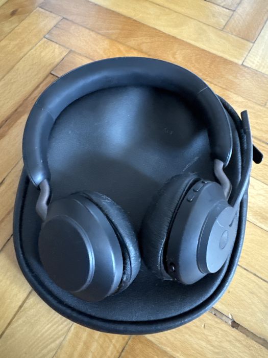 Casri office bluetooth Jabra Evolve2 65 cu husa