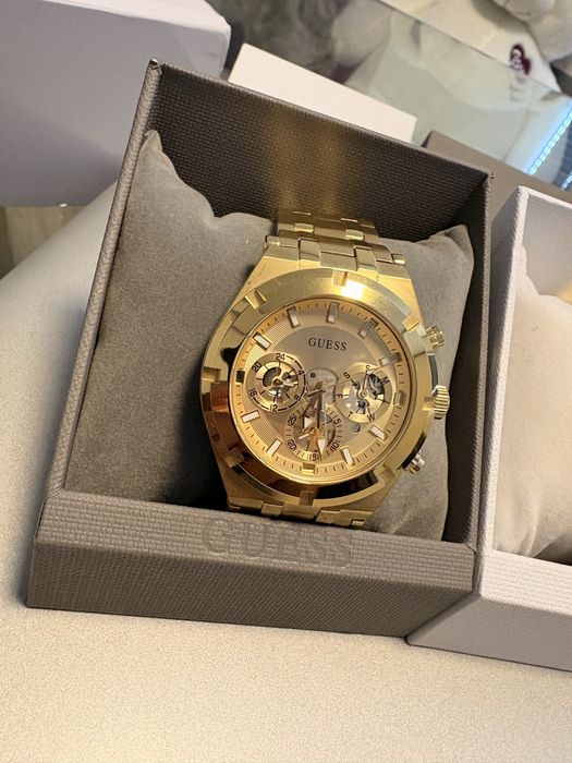 Часовници Guess нови