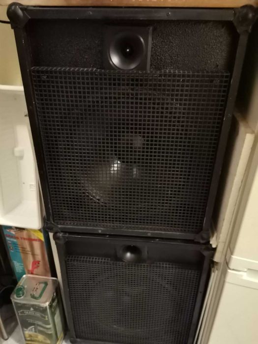 Апаратура  Behringer PMP 3000 2X700 W 12 Канален и колони 2X750 W