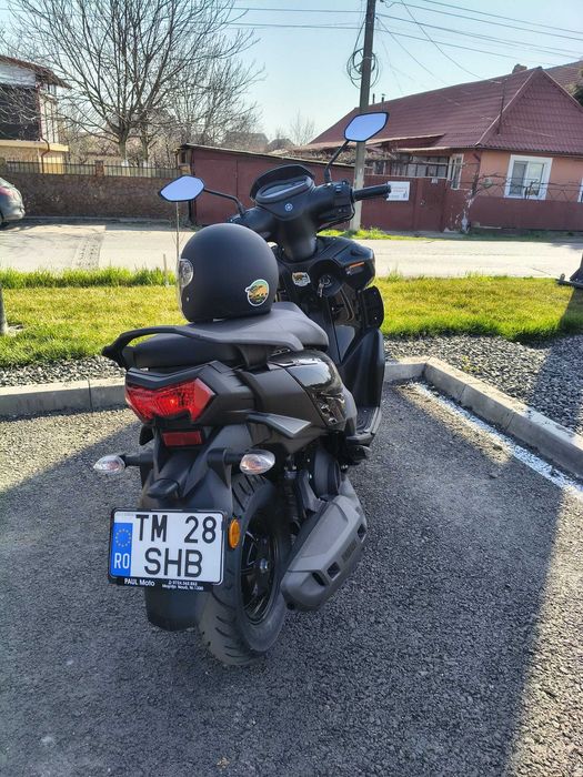Închiriez Scutere Yamaha RayZR 125 cc pentru Livrări