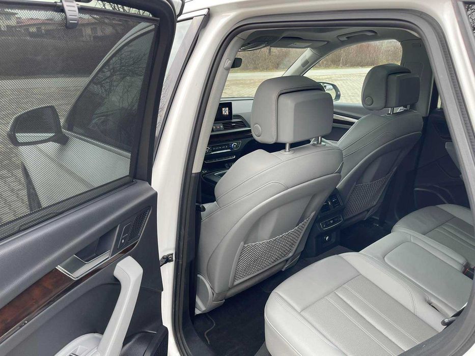 Audi Q5 2020г quattro S-Line