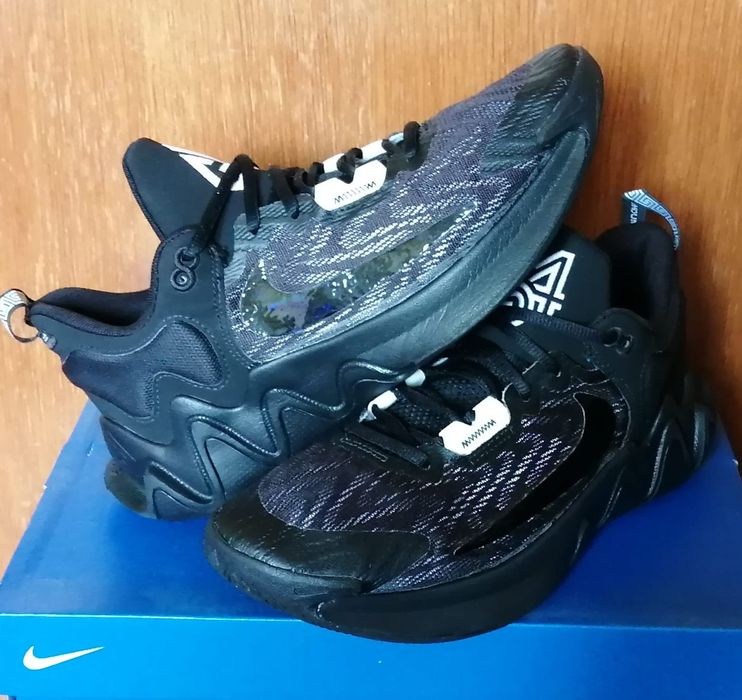 Adidas Nike just do it