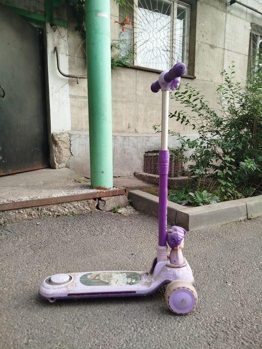 Продам гироскутер и самокат
